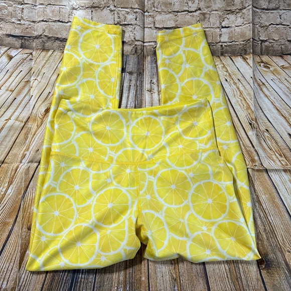 Wildfox Sport Lemon Print Full Length Leggings Yellow High Waisted - Picture 2 of 4